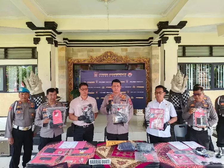 Desakan Ekonomi Jadi Alasan Pria Ajak Anak Curi Uang Kepeng di Pura