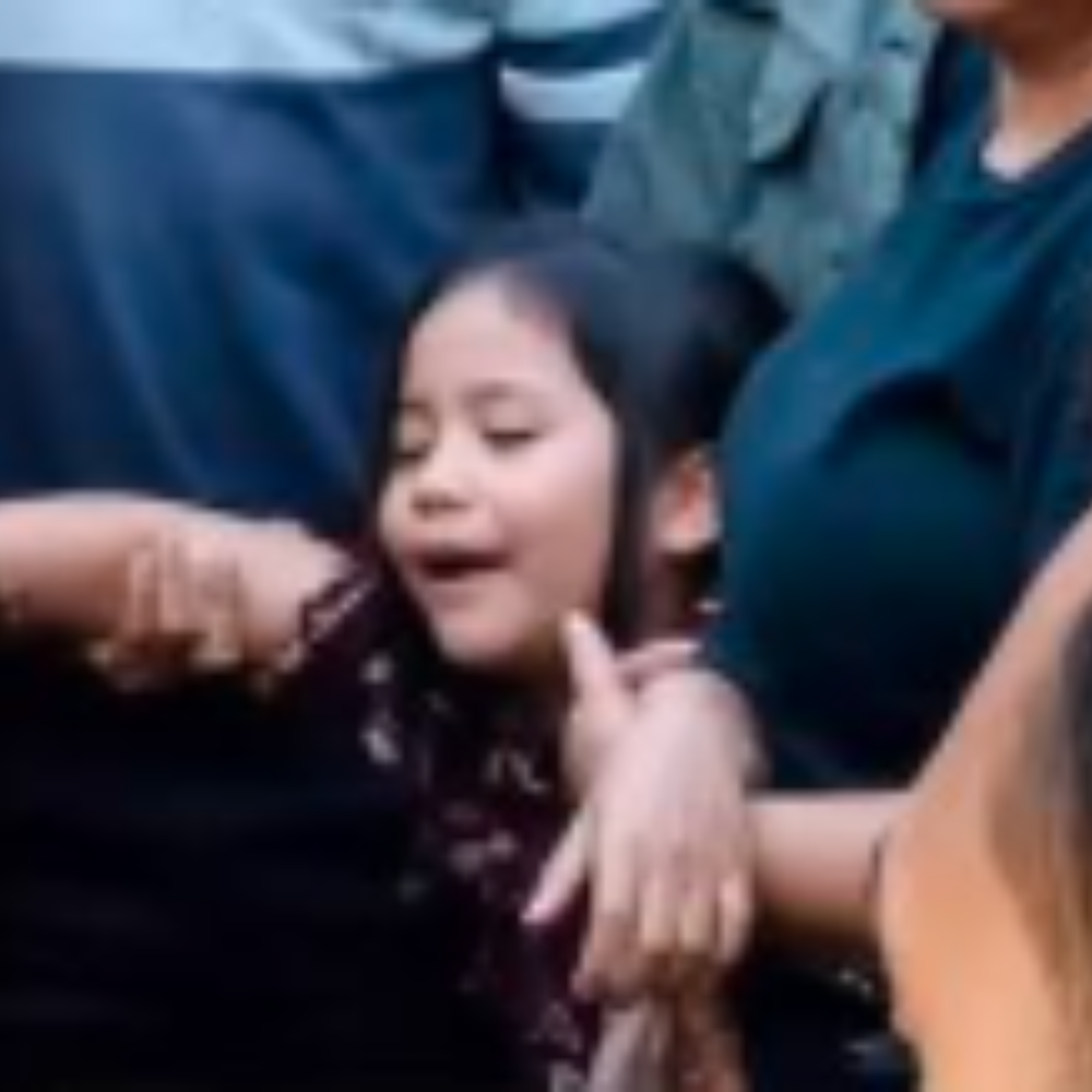 Jeritan Pilu Keysha Panggil Sang Ayah, Tangisan Histeris Bocah Kecil Ini Bikin Netizen Ikutan Nyesek!
